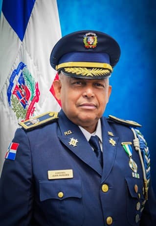 Retrato institucional del Coronel Médico Cirujano Juan Antonio Paredes