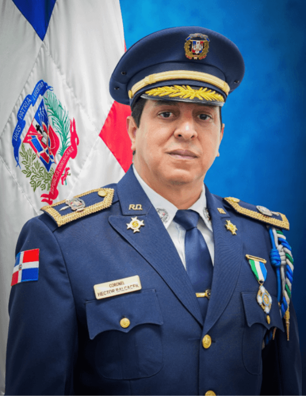 Retrato institucional de Dr. Héctor A. Balcácer Estévez